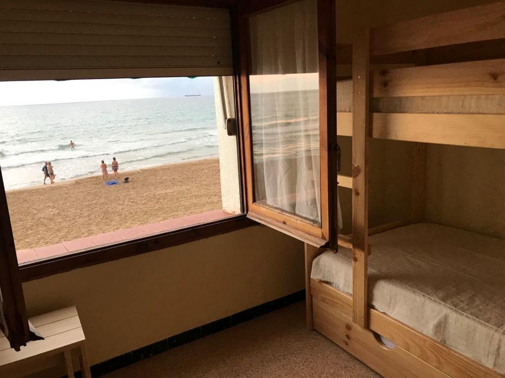 El Faro Apartaments Platja Llarga-Les Salines-Tgn Tarragona Luaran gambar
